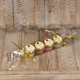 4 petits Pots de Moutardes Portions : en grains, au cassis, au pain d'épices au miel et nature